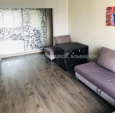 Продам 3-кімнатну квартиру