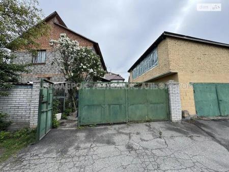 Продам 2-этажный дом