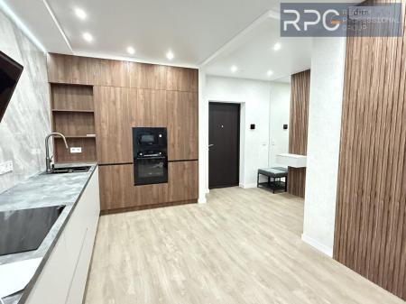 Продам 2-кімнатну квартиру в новобудові, ЖК Варшавський 2