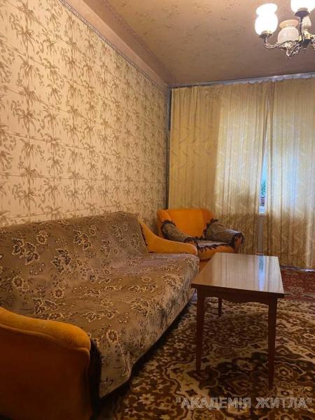 Продам 2-комнатную квартиру