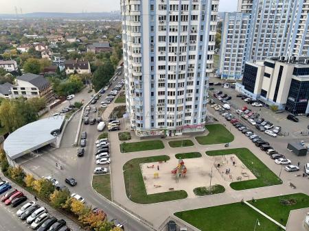 Продам 3-кімнатну квартиру, ЖК&nbsp;Статус&nbsp;Град