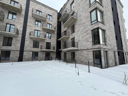 Продам 2-кімнатну квартиру в новобудові, ЖК&nbsp;Долішній