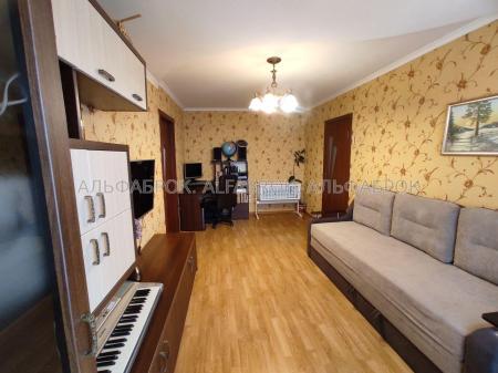 Продам 2-комнатную квартиру