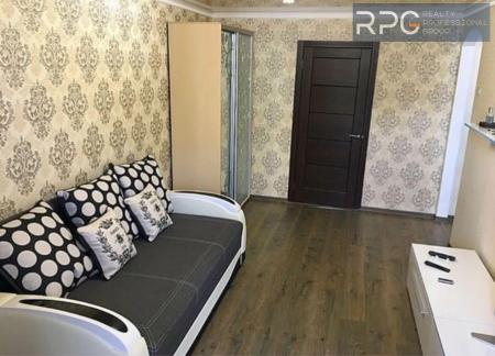 Продам 2-кімнатну квартиру