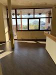 Продам 4-комнатную квартиру, 149.70 м², частичный ремонт