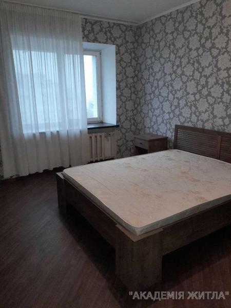 Сдам 3-комнатную квартиру