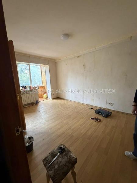 Продам 1-комнатную квартиру