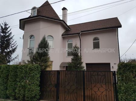 Продам 2-поверховий будинок