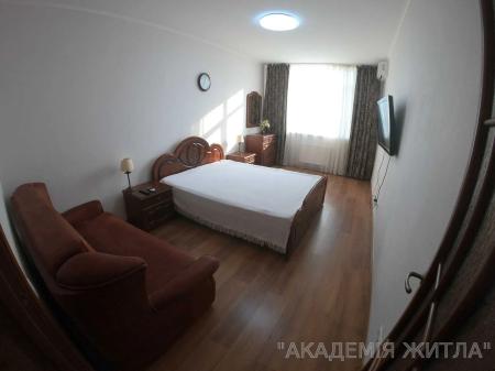 Сдам 1-комнатную квартиру в новостройке, ЖК пр-т. Комарова, 46