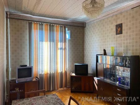 Продам 3-комнатную квартиру