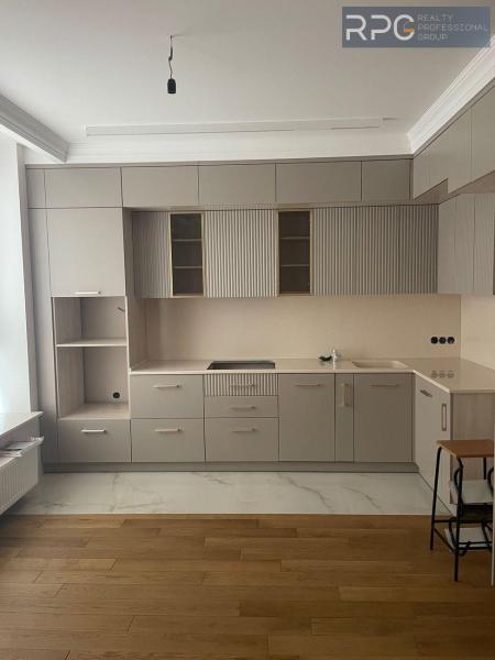 Продам 2-кімнатну квартиру, ЖК Uno City House