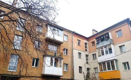 Продам 2-кімнатну квартиру