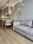 Продам 3-комнатную квартиру, ЖК&nbsp;Варшавский&nbsp;Плюс, 76 м², авторский дизайн