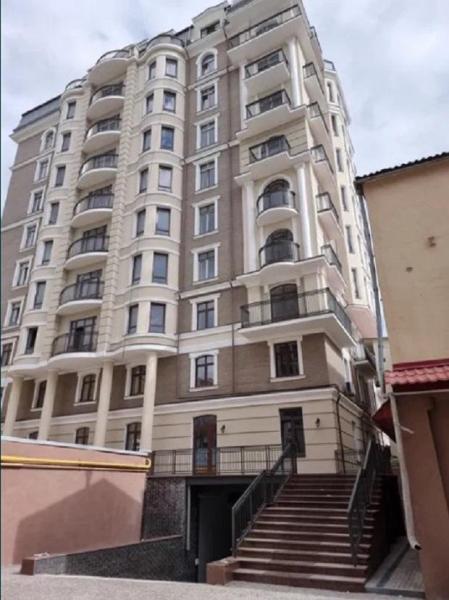 Продам 2-кімнатну квартиру