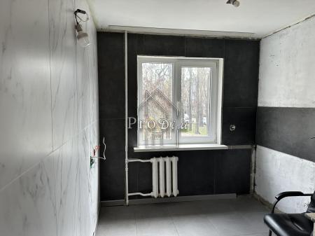 Продам 2-кімнатну квартиру