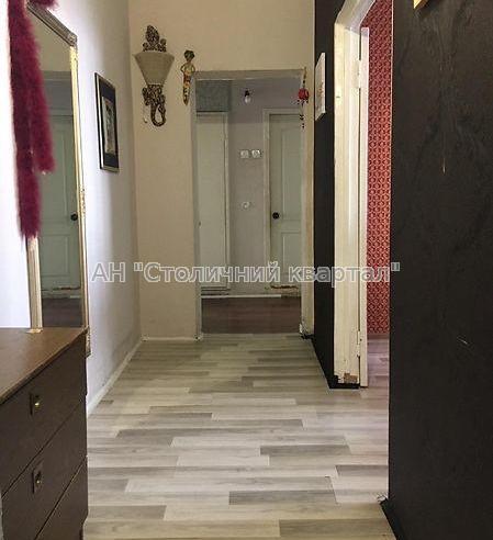 Продам 3-кімнатну квартиру