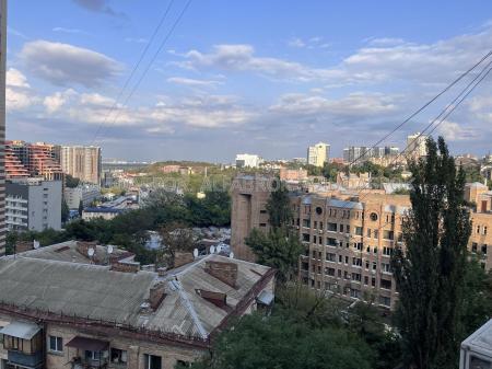 Продам гостинку