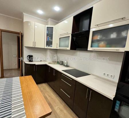 Продам 2-кімнатну квартиру