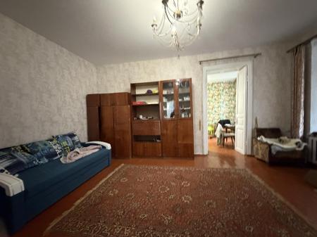 Продам 2-кімнатну квартиру