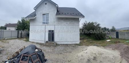 Продам 2-поверховий будинок