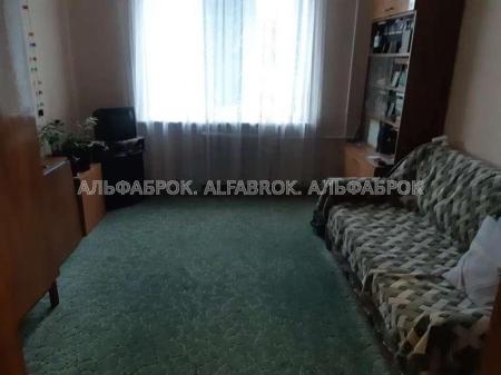 Продам 3-кімнатну квартиру