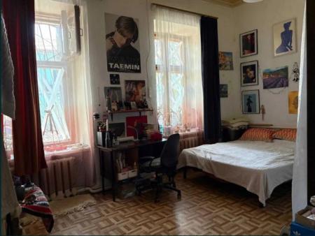 Продам 2-комнатную квартиру