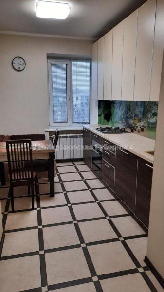 Продам 2-комнатную квартиру