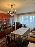 Продам 4-кімнатну квартиру, 100 м², радянський ремонт