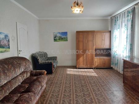 Продам 3-комнатную квартиру