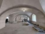 Здам офіс в офісному центрі, 420 м², без ремонту