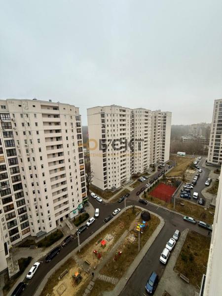 Продам 4-кімнатну квартиру в новобудові, ЖК&nbsp;«Сокольники»