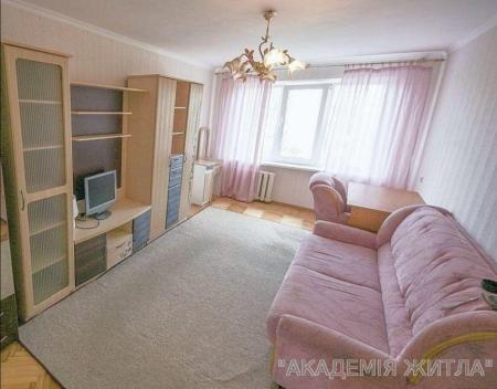 Продам 3-комнатную квартиру