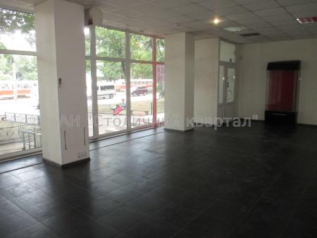 Здам торгівельне приміщення