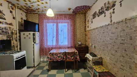 Продам 1-комнатную квартиру