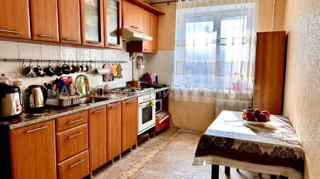Продам 3-кімнатну квартиру