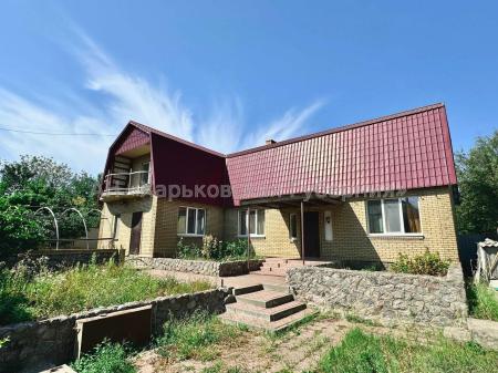 Продам 2-этажный дом