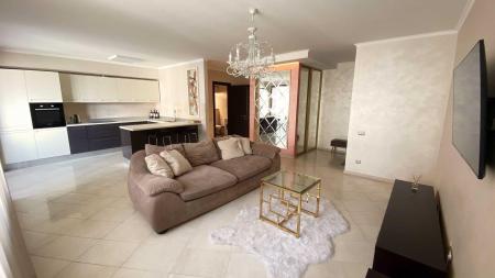 Продам 2-комнатную квартиру