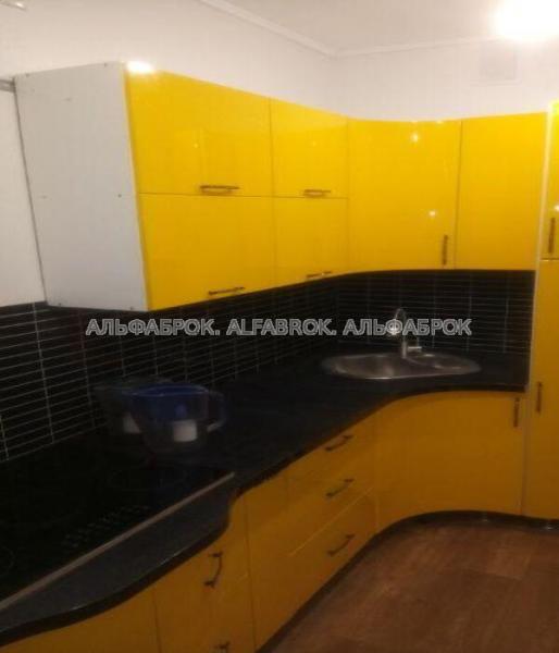 Продам 3-комнатную квартиру в новостройке, ЖК Коцюбинский