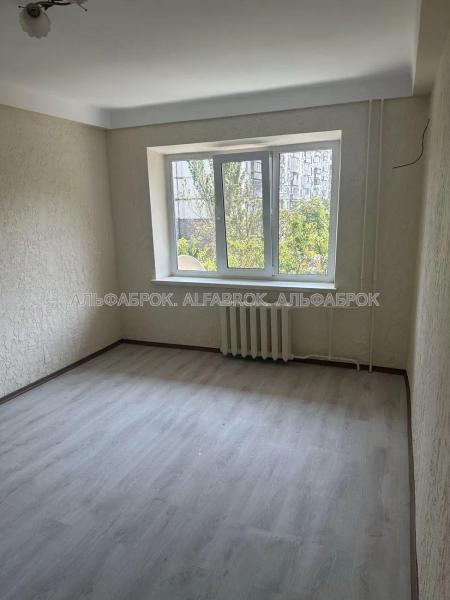 Продам 1-комнатную квартиру