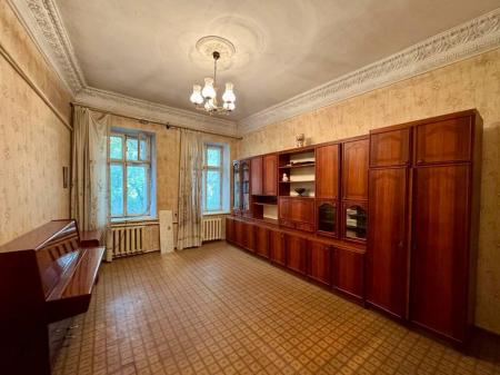 Продам 2-комнатную квартиру