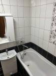 Продам 3-комнатную квартиру, 61 м², косметический ремонт