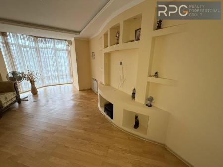 Продам 3-кімнатну квартиру