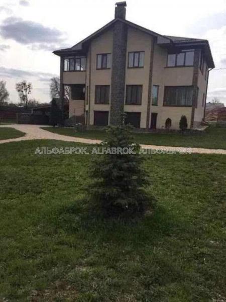 Продам 2-поверховий будинок