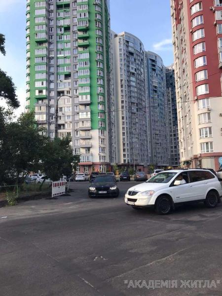 Продам 2-комнатную квартиру в новостройке, ЖК Каховская