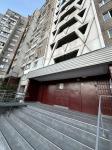 Продам 3-кімнатну квартиру, 76 м², радянський ремонт