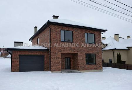 Продам 2-этажный дом