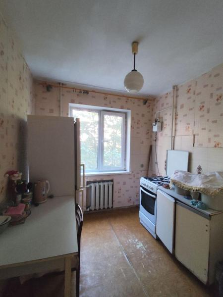 Продам 2-кімнатну квартиру