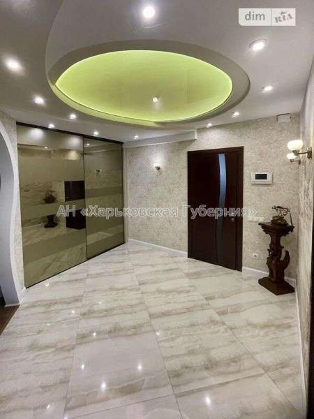 Продам 3-комнатную квартиру