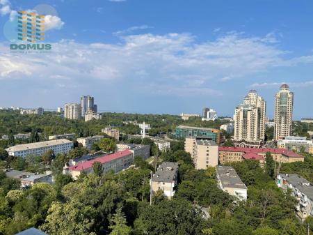 Продам 2-кімнатну квартиру, ЖК «Сонячний»