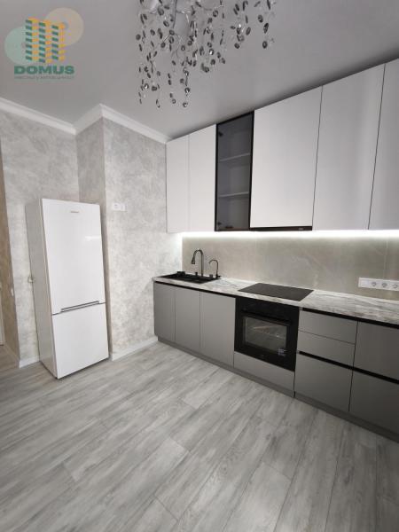 Продам 2-кімнатну квартиру, ЖК «Шістдесят третя перлина»